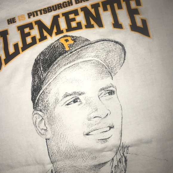 Vintage Roberto Clemente Pittsburg Pirates T Shirt Tee Fruit of the Loom Size XL - Picture 3 of 8